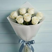 Букет 7 Белых роз Эдлесс Лав в Мирном Республика Крым