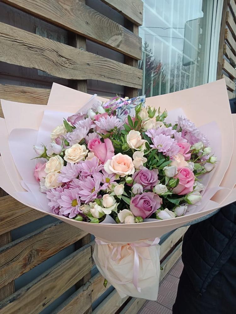 Букет цветов из: Розы и Хризантемы в Мирном Республика Крым