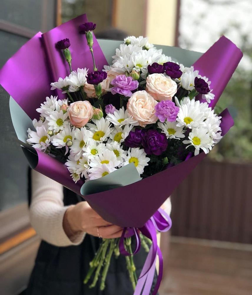 Букет цветов из: Хризантемы, Гвоздики и Розы в Мирном Республика Крым