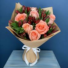 Букет цветов из:  Розы и Альстромерии #REPLACE_PRED# Мирном Республика Крым