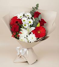 Букет цветов из:  Розы, Хризантемы, Герберы и Лилии в Мирном Республика Крым