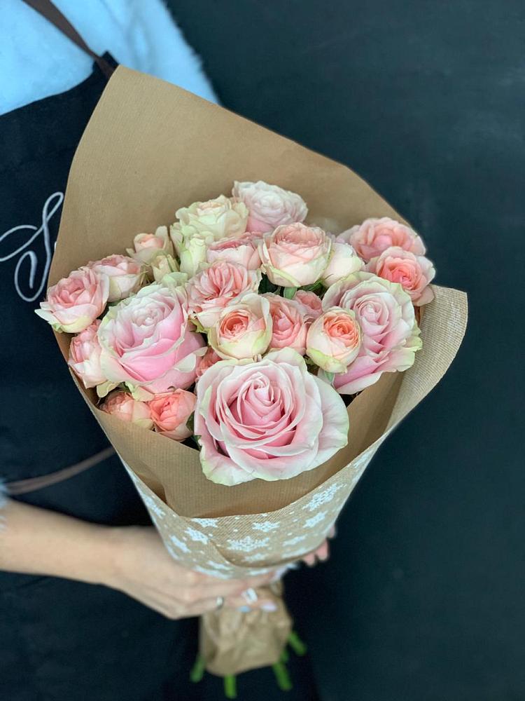 Букет цветов из: Хризантемы и Розы в Мирном Республика Крым