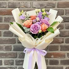 Букет цветов из:  Лизиантусы и Розы #REPLACE_PRED# Мирном Республика Крым