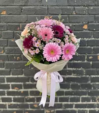 Букет цветов из:  Герберы и Хризантемы в Мирном Республика Крым