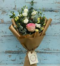 Букет цветов из:  Розы и Лизиантусы #REPLACE_PRED# Мирном Республика Крым