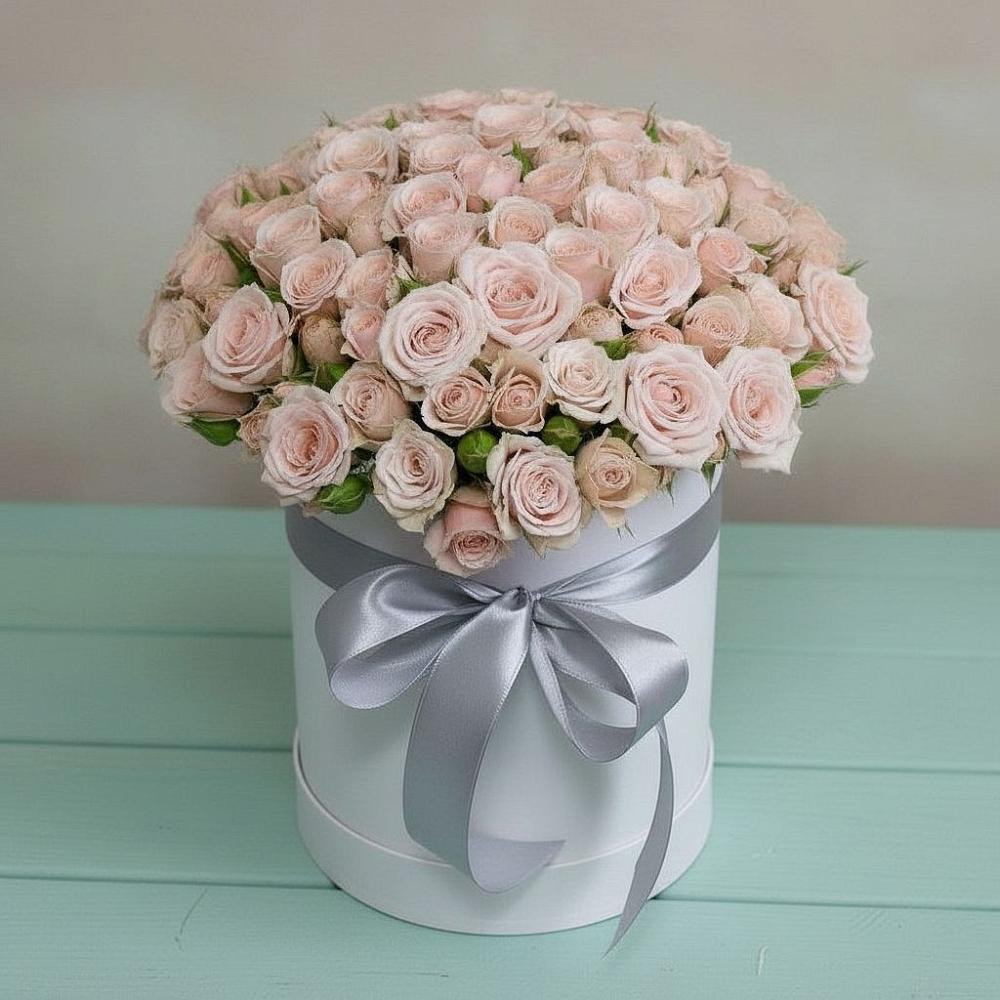 Цветочная композиция из Розы в шляпной коробке в Мирном Республика Крым